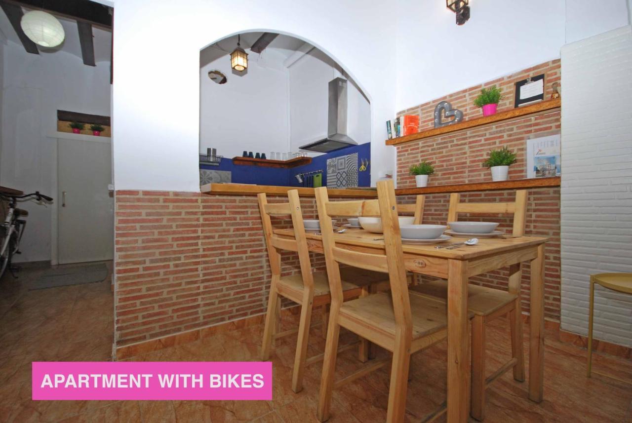Apartments Valencia, Cabanal ภายนอก รูปภาพ